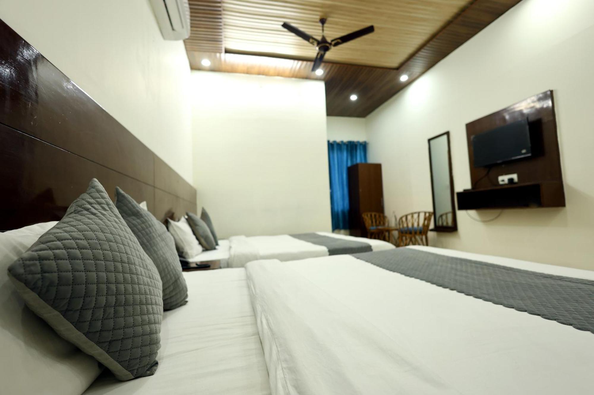 Bhagirathi By Restay Hotels Rishīkesh Exterior foto